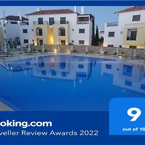 O Pomar, Large 2 Bedroom With A Short Distance To The Ocean Cabanas De Tavira